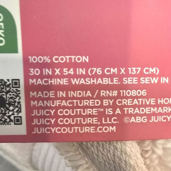 Juicy Couture Home Plush Oversized Bath & Wash Towel Set- Baby Pink - Picture 9 of 9